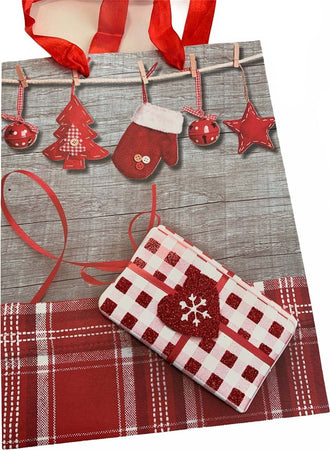 Sacchetto in tessuto per confezioni regali natalizi colore rosso Casa e cucina/Decorazioni per interni/Addobbi e decorazioni per ricorrenze/Decorazioni natalizie/Oggettistica MagiediNatale.it - Altamura, Commerciovirtuoso.it