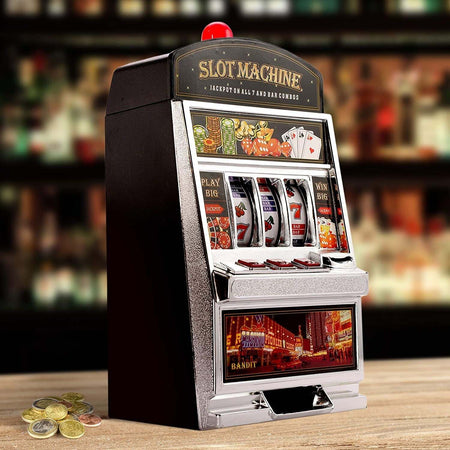 Salvadanaio A Forma Di Slot Machine Per Ritirare I Soldi Devi Vincere Il Jackpot Casa e cucina/Decorazioni per interni/Decorazioni cameretta ragazzi/Salvadanai Trade Shop italia - Napoli, Commerciovirtuoso.it