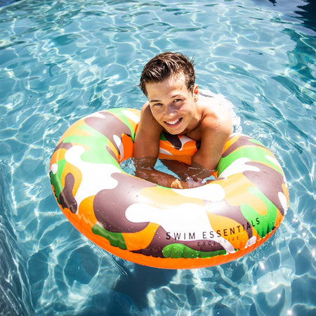 Salvagente Ciambella Swim Essentials Camouflage 90 cm Giochi e giocattoli/Sport e giochi all'aperto/Giochi aquatici e piscine per bambini/Giochi e giocattoli da piscina/Salvagenti La Casa Del Bebè - Napoli, Commerciovirtuoso.it
