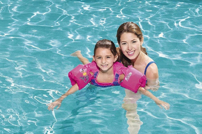 Salvagente Con Braccioli Gilet Gonfiabile Per Bambini 3-6 Anni Swim Safe 32174 Giochi e giocattoli/Sport e giochi all'aperto/Giochi aquatici e piscine per bambini/Canotti e gonfiabili galleggianti Trade Shop italia - Napoli, Commerciovirtuoso.it