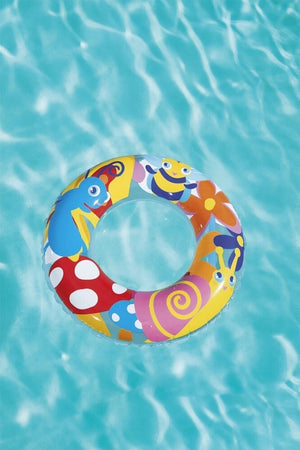 Salvagente Gonfiabile Designer A Fantasia 56cm Bambini 3 Modelli Assortiti 36013 Giochi e giocattoli/Sport e giochi all'aperto/Giochi aquatici e piscine per bambini/Canotti e gonfiabili galleggianti Trade Shop italia - Napoli, Commerciovirtuoso.it