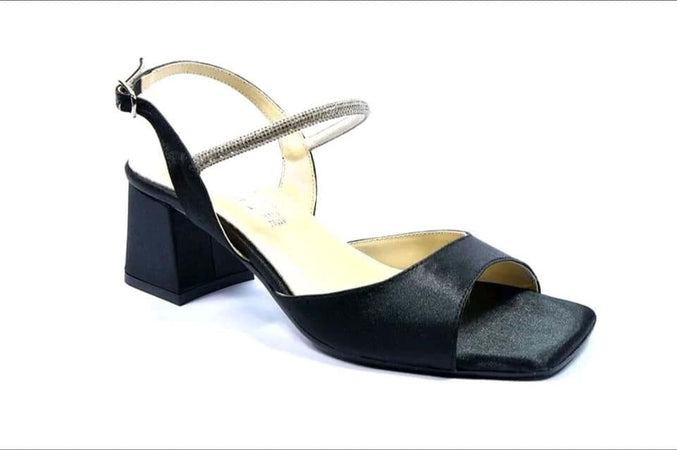 Sandali Donna Cinzia Soft Eleganti Sandali Fashion Con Tacco 5 Cm E Chiusura Regolabile Moda/Donna/Scarpe/Sandali e ciabatte/Sandali moda D'Avanzo Clazature - Nola, Commerciovirtuoso.it