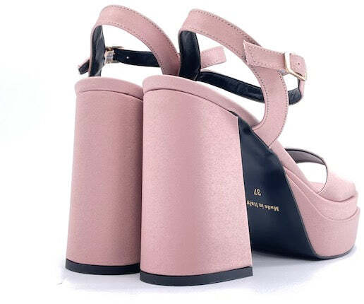 Sandali donna in raso rosa perlato tacco 100 con plateau