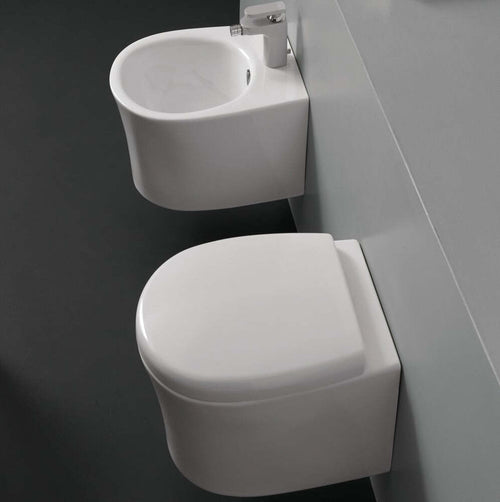 Sanitari in Ceramica Sospesi Vaso WC + Bidet + Sedile Made in Italy Con/Senza Staffe Casa e cucina/Bagno/Accessori per il bagno/Accessori per il WC/Sedili WC Ogomondo - Martina Franca, Commerciovirtuoso.it