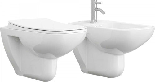 Sanitari-Sospesi-Filo-Muro-in-ceramica-bianca-con-copri-vaso-frizionato-Glam