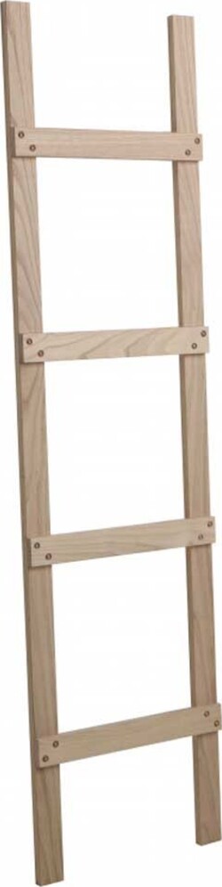 Scala-in-Legno-del-Trentino-Alto-Adige-per-bagno-design