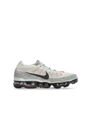Nike Scarpa Bassa Uomo Air Vapormax 2023 Flyknit Light Silver/smoke Grey/picante Red da uomo