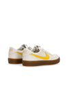 Nike Scarpa Bassa Uomo Killshot 2 Phantom/university Gold/gum Med Brown da uomo
