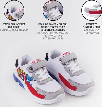 Scarpe Avengers con luci Mis. dal 25 al 32 Moda/Bambini e ragazzi/Scarpe/Sneaker e scarpe sportive/Sneaker casual Store Kitty Fashion - Roma, Commerciovirtuoso.it