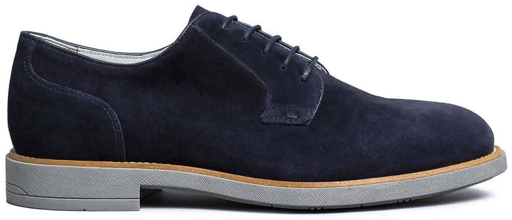 Scarpe Uomo Derby Nerogiardini Scarpe Stringate Basse in Pelle Scamosciata Blu Con Lacci E Suola in Gomma Bicolore 2 5 Cm Dry Go Art. E001452u 258 Estate 2022 commercioVirtuoso