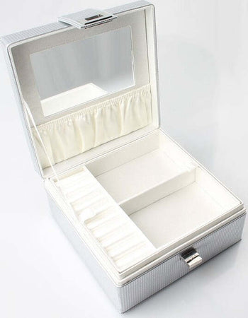 SCATOLA PORTA OGGETTI BOX GIOIELLI COSMETICI IN SIMILPELLE CON SPECCHIO BIANCO Casa e cucina/Organizzazione interni/Cofanetti e scatole portagioie/Scatole Trade Shop italia - Napoli, Commerciovirtuoso.it