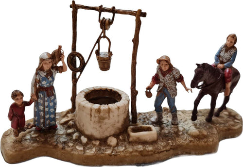Scena di viandanti con pozzo in resina personaggio per presepe h 10 cm Casa e cucina/Decorazioni per interni/Addobbi e decorazioni per ricorrenze/Decorazioni natalizie/Presepi/Statuine e fondali per il presepe MagiediNatale.it - Altamura, Commerciovirtuoso.it