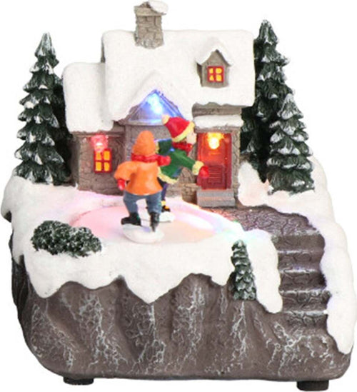 Scena natalizia illuminata con bambini con led multicolor decorazione per villaggio di Natale Casa e cucina/Decorazioni per interni/Addobbi e decorazioni per ricorrenze/Decorazioni natalizie/Oggettistica MagiediNatale.it - Altamura, Commerciovirtuoso.it