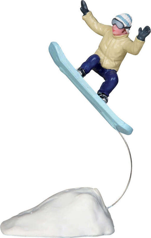 Sciatore in acrobazia nell'aria personaggio per villaggio di Natale in poliresina Casa e cucina/Decorazioni per interni/Addobbi e decorazioni per ricorrenze/Decorazioni natalizie/Oggettistica MagiediNatale.it - Altamura, Commerciovirtuoso.it