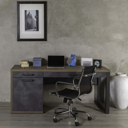 Scrivania da ufficio porta PC stile Industrial con 1 anta e 2 cassetti color rovere e nero 170 cm Casa e cucina/Arredamento/Studio/Scrivanie e postazioni di lavoro/Postazioni di lavoro per computer Decor Space - Altamura, Commerciovirtuoso.it