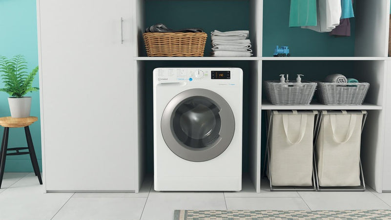 Indesit BWSE7125XSVIT Lavatrice 7 Kg Slim Centrifuga 1200 Giri Motore Inverter Classe B