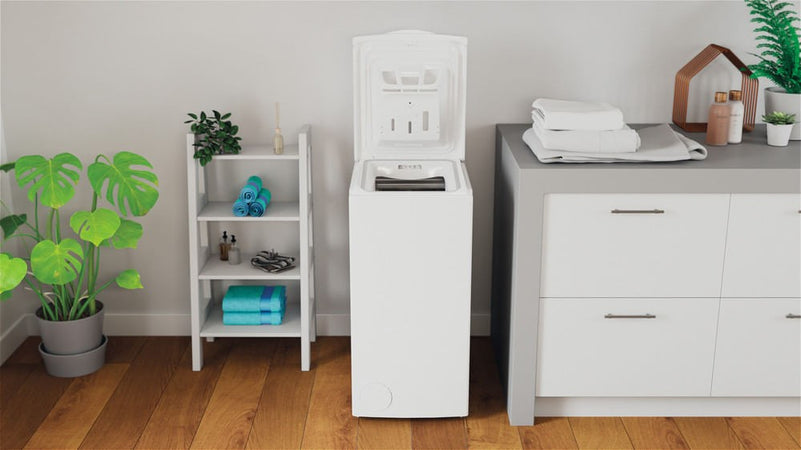 Indesit Lavatrice Carica dall'Alto 6 kg 1000 Giri BTW L60400 IT Libera Installazione