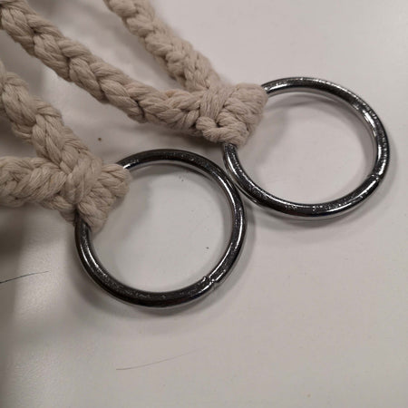 Sedia sospesa a dondolo, intreccio in corda, colore bianco, seduta comoda, per esterno Giardino e giardinaggio/Arredamento da giardino e accessori/Amache sedie sospese e accessori/Amache Decor Space - Altamura, Commerciovirtuoso.it