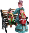 Seduti insieme, personaggio per villaggio di Natale in Poliresina‎ Casa e cucina/Decorazioni per interni/Addobbi e decorazioni per ricorrenze/Decorazioni natalizie/Oggettistica MagiediNatale.it - Altamura, Commerciovirtuoso.it