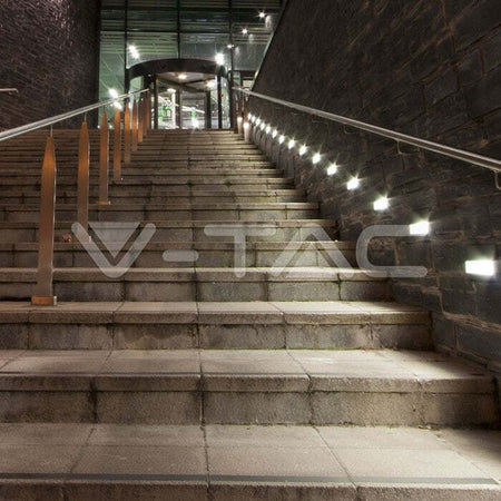 SEGNAPASSO RETTANGOLARE V-TAC VT-1162 PUNTO LUCE LED SMD 3W A PARETE IP65 BIANCO - SKU-211326 Illuminazione/Illuminazione per esterni/Luci per sentieri Zencoccostore - Formia, Commerciovirtuoso.it