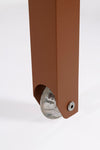 Lettino prendisole in alluminio verniciato Konnor con ruote, ideale per piscina e giardino