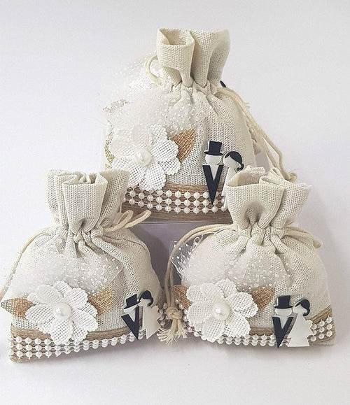 Set 12pz Sacchetto Bianco Fiore Sposi 10x13cm Bomboniera Portaconfetti Matrimonio Promessa Casa e cucina/Hobby creativi/Materiali per hobby creativi/Forniture per feste/Bomboniere Trade Shop italia - Napoli, Commerciovirtuoso.it