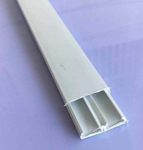 Set-2-Canalina-Passacavo-Con-Separatore-2-Metri-30-X-10mm-Bianco-Portacavi-60773