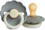 Set 2 Ciucci FRIGG Daisy Latex French grey night/Portobello night 0-6m Prima infanzia/Succhietti e massaggiagengive/Succhietti La Casa Del Bebè - Napoli, Commerciovirtuoso.it