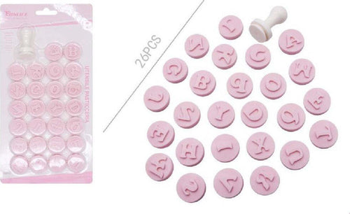 Set 26 Pezzi Stampini Stampi A Lettere Maiuscole Per Dolci Pasta Biscotti 99025 Casa e cucina/Teglie da forno e accessori per pasticceria/Accessori e utensili per pasticceria/Formine per biscotti Trade Shop italia - Napoli, Commerciovirtuoso.it