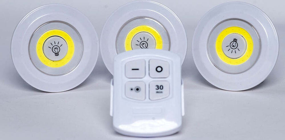 Set 3 Luci Led Cob Con Telecomando Luce Regolabile Lampada Disco Armadio Tx-9728 Illuminazione/Illuminazione per interni/Lampade/Lampade da tavolo e abat-jour Trade Shop italia - Napoli, Commerciovirtuoso.it