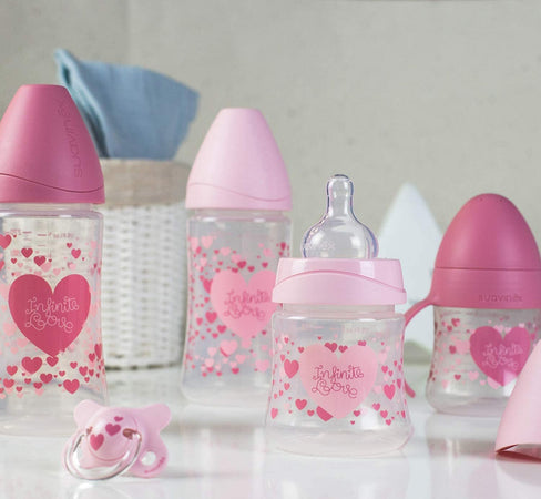 Set 4 Biberon + Ciuccio Suavinex Infinite Love Rosa Prima infanzia/Allattamento e pappa/Allattamento con biberon/Set di biberon La Casa Del Bebè - Napoli, Commerciovirtuoso.it