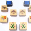 Set-4-Pezzi-Timbri-Effetto-Legno-Quadrato-Happy-Birthday-Timbro-Timbrini