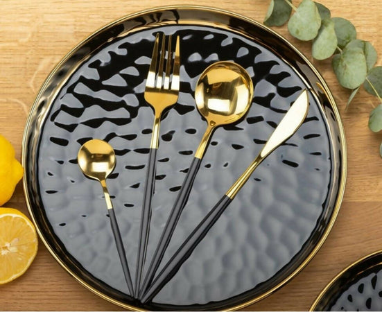 Set 4 posate da tavola in acciaio inox con finitura ora e nero opaco un set per una persona per apparecchiatura tradizionale Prima infanzia/Allattamento e pappa/Stoviglie/Posate/Set di posate Puleo Casa - Palermo, Commerciovirtuoso.it