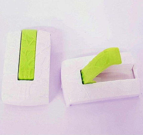 Set-4pz-Gancio-Adesivo-5x3cm-Scomparsa-Plastica-Guardaroba-Appendiabiti-Cucina
