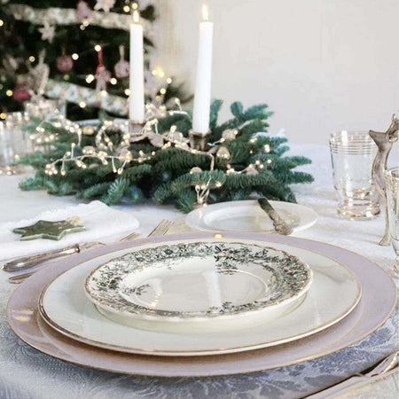 Set 6 Sottopiatti Natalizi Colore Argento Addobbi Natalizio Decorazioni Natale Casa e cucina/Stoviglie/Piatti ciotole e vassoi/Piatti per servire/Piatti/Sottopiatti Trade Shop italia - Napoli, Commerciovirtuoso.it