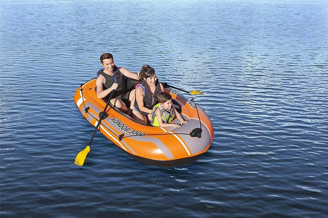 Set Canotto Gommone Kondor 3000 232x115x36cm Con Remi 124 Cm Pompa Manuale 61102 Giochi e giocattoli/Sport e giochi all'aperto/Giochi aquatici e piscine per bambini/Canotti e gonfiabili galleggianti Trade Shop italia - Napoli, Commerciovirtuoso.it