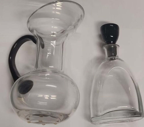 SET-CARAFFA-+-BOTTIGLIA-IN-VETRO-LINEA-DAVID-PALTERER---CON-DETTAGLI-IN-VETRO-NERO