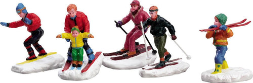 Set di 5 figurine per il divertimento invernale, personaggi per villaggio di Natale in Plastica Casa e cucina/Decorazioni per interni/Addobbi e decorazioni per ricorrenze/Decorazioni natalizie/Oggettistica MagiediNatale.it - Altamura, Commerciovirtuoso.it