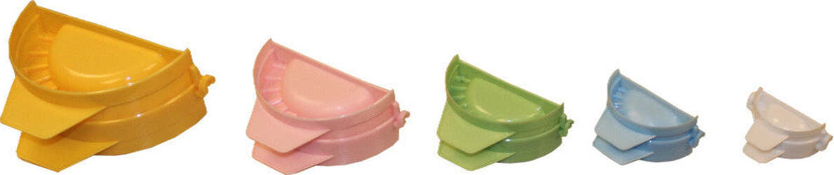 Set di 5 stampini mezzaluna Dolce e Salato Casa e cucina/Teglie da forno e accessori per pasticceria/Accessori e utensili per pasticceria/Formine per biscotti Scontolo.net - Potenza, Commerciovirtuoso.it