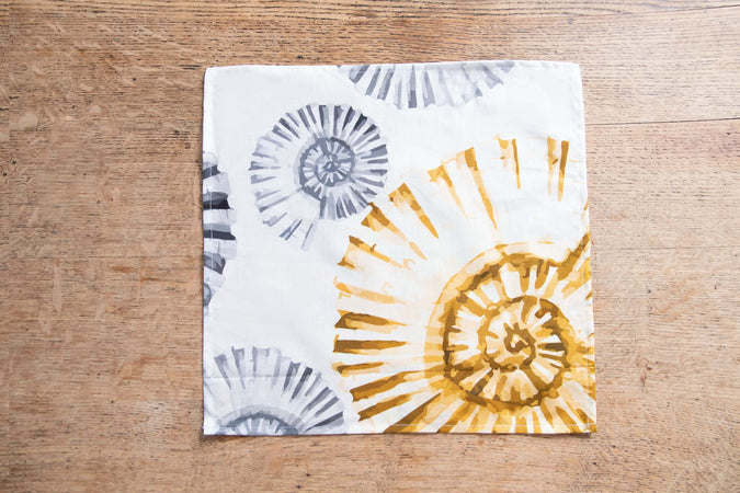 Set Di 6 Tovaglioli Da Tavola In Stoffa 45 X 45 Cm 100% Cotone Stampa Digitale Dai Colori Vivi Ed Intensi Lavabili In Lavatrice Made In Italy Conchiglioni Casa e cucina/Tessili per la casa/Tessili da cucina/Tovaglioli Novilunio - Sesto San Giovanni, Commerciovirtuoso.it