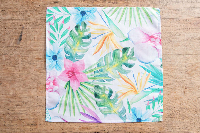 Set Di 6 Tovaglioli Da Tavola In Stoffa 45 X 45 Cm 100% Cotone Stampa Digitale Dai Colori Vivi Ed Intensi Lavabili In Lavatrice Made In Italy Melania Casa e cucina/Tessili per la casa/Tessili da cucina/Tovaglioli Novilunio - Sesto San Giovanni, Commerciovirtuoso.it