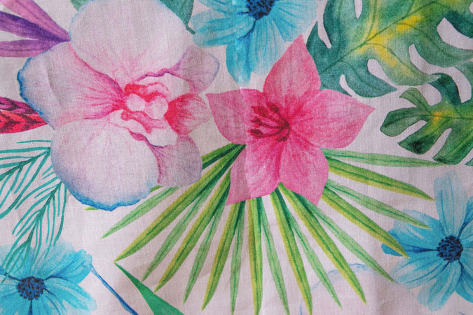 Set Di 6 Tovaglioli Da Tavola In Stoffa 45 X 45 Cm 100% Cotone Stampa Digitale Dai Colori Vivi Ed Intensi Lavabili In Lavatrice Made In Italy Melania Casa e cucina/Tessili per la casa/Tessili da cucina/Tovaglioli Novilunio - Sesto San Giovanni, Commerciovirtuoso.it