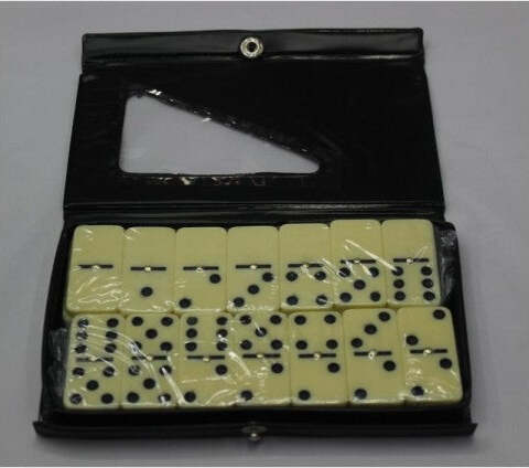 Set Domino 28 Pezzi Tessere Gioco Da Tavolo Double Six Classico Dominoes Giochi e giocattoli/Giochi da tavola di società e accessori/Giochi da tavolo/Giochi tradizionali/Domino Trade Shop italia - Napoli, Commerciovirtuoso.it