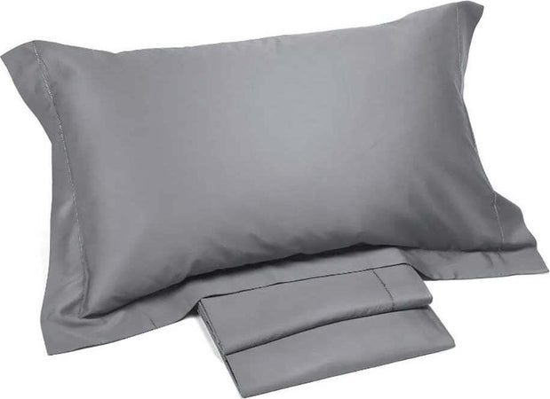 Set Lenzuola Caleffi Completo Lenzuola Matrimoniale Tinta Unita in Raso Cotone Tessuto Selezionato Casa e cucina/Tessili per la casa/Biancheria da letto/Lenzuola e federe/Set di lenzuola e federe La Bottega del Risparmio - Bari, Commerciovirtuoso.it