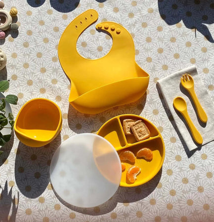 Set-pappa-(ciotola-piatto-bavaglino-e-posate)--mustard