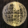 Sfera luminosa struttura in metallo e micro led decorazione natalizia h 20 cm Casa e cucina/Decorazioni per interni/Addobbi e decorazioni per ricorrenze/Decorazioni natalizie/Luci natalizie/Catene luminose per esterni MagiediNatale.it - Altamura, Commerciovirtuoso.it