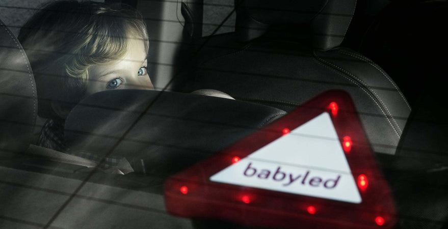 Sistema di Sicurezza BabyLed Bambini in Viaggio Prima infanzia/Seggiolini auto e accessori/Accessori/Protezioni copriseggiolino La Casa Del Bebè - Napoli, Commerciovirtuoso.it