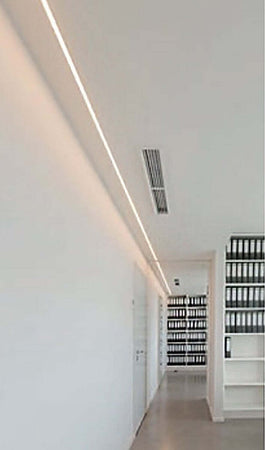 Sistema-montaggio-strip-led-Redo-Group-Italia-XSKYLINE-12mt-nastro-acciaio-rigido-sezionabile