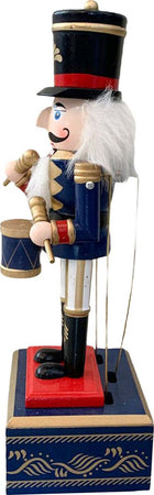 Soldatino schiaccianoci natalizio con Carillon in movimento h 31 cm Casa e cucina/Decorazioni per interni/Addobbi e decorazioni per ricorrenze/Decorazioni natalizie/Schiaccianoci MagiediNatale.it - Altamura, Commerciovirtuoso.it