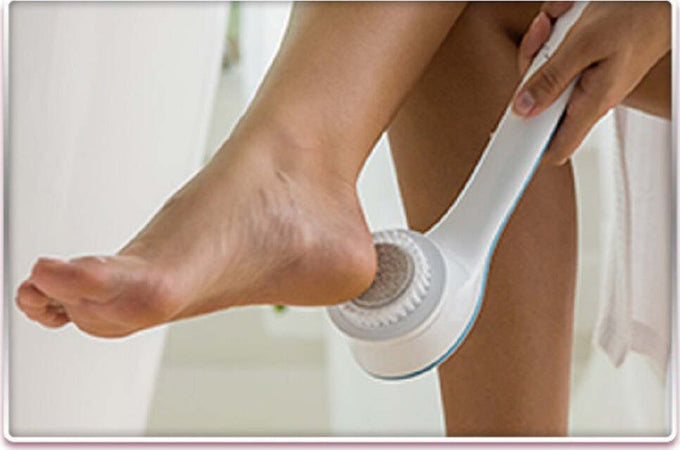 Spazzola Corpo Elettrica Spin Spa Doccia 5 In 1 Massaggio Schiena Pomice Spugna Cura del corpo e viso Trade Shop italia - Napoli, Commerciovirtuoso.it